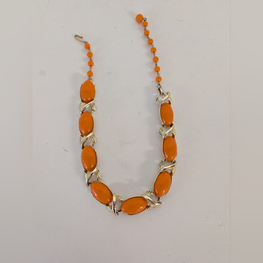 Vintage Necklace By Coro Orange And Gold Tone - Picture 2 of 4